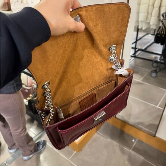 NWT！COACH Elodie Shoulder Crossbody Bag（CCF09） - Picture 5 of 7